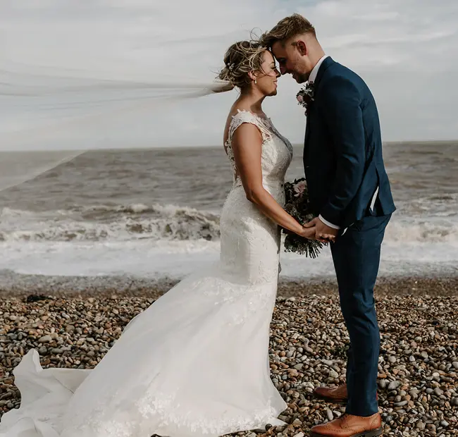Wedding by the sea - Thorpeness Country Club