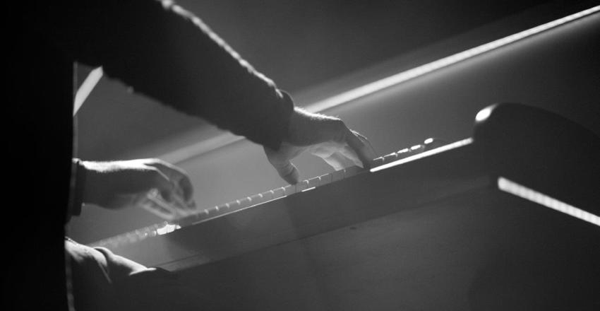 Thorpeness Country Club, stock, Pianist