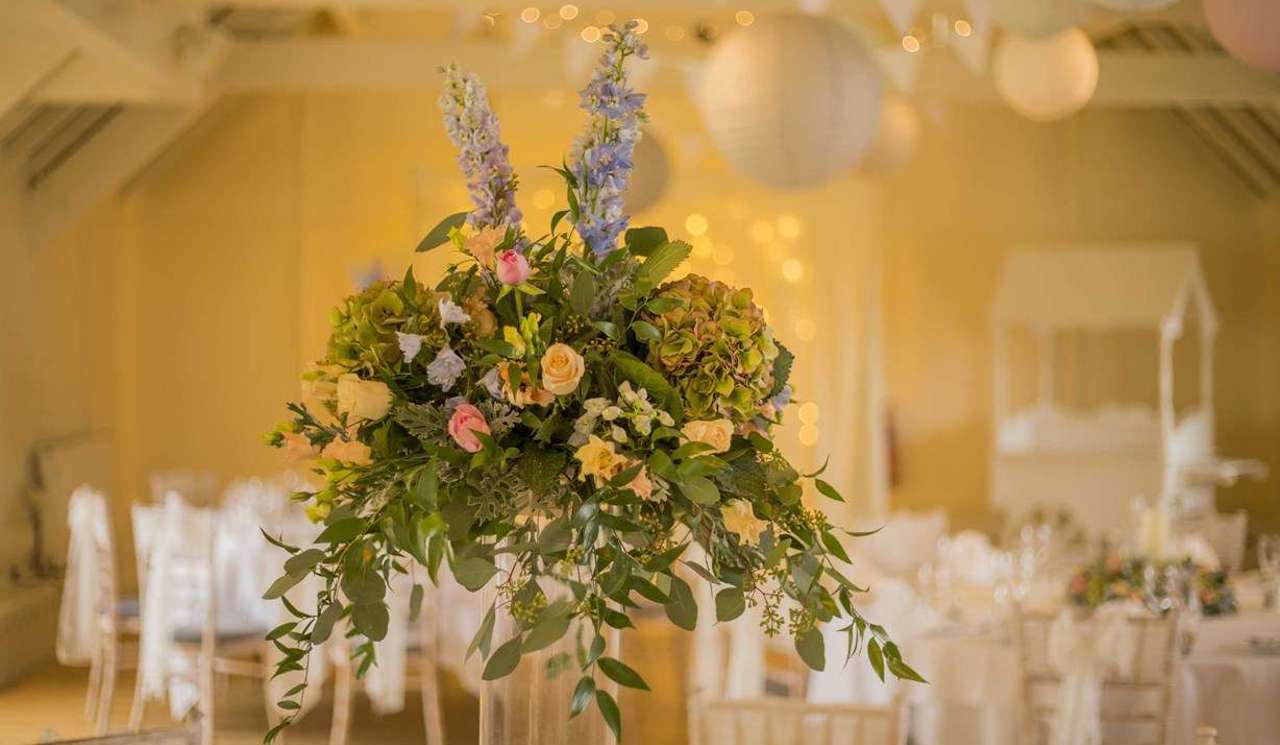 Thorpeness Country Club, Table decoration and set up