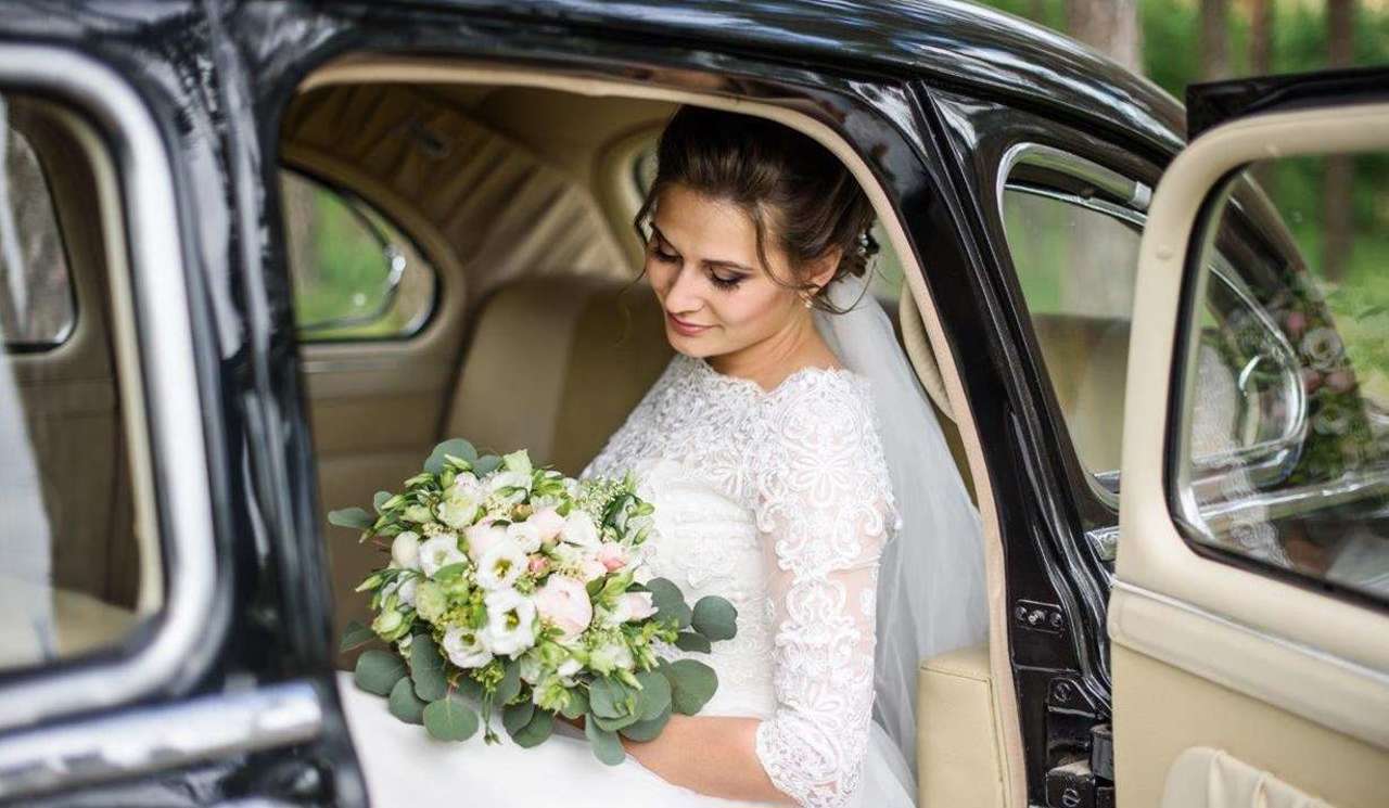 Thorpeness Country Club, stock, bride and car