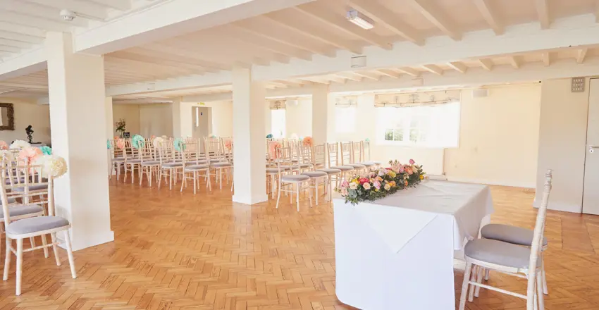 Thorpeness Country Club Tennis Room for ceremonies